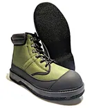 Wading shoes with felt sole